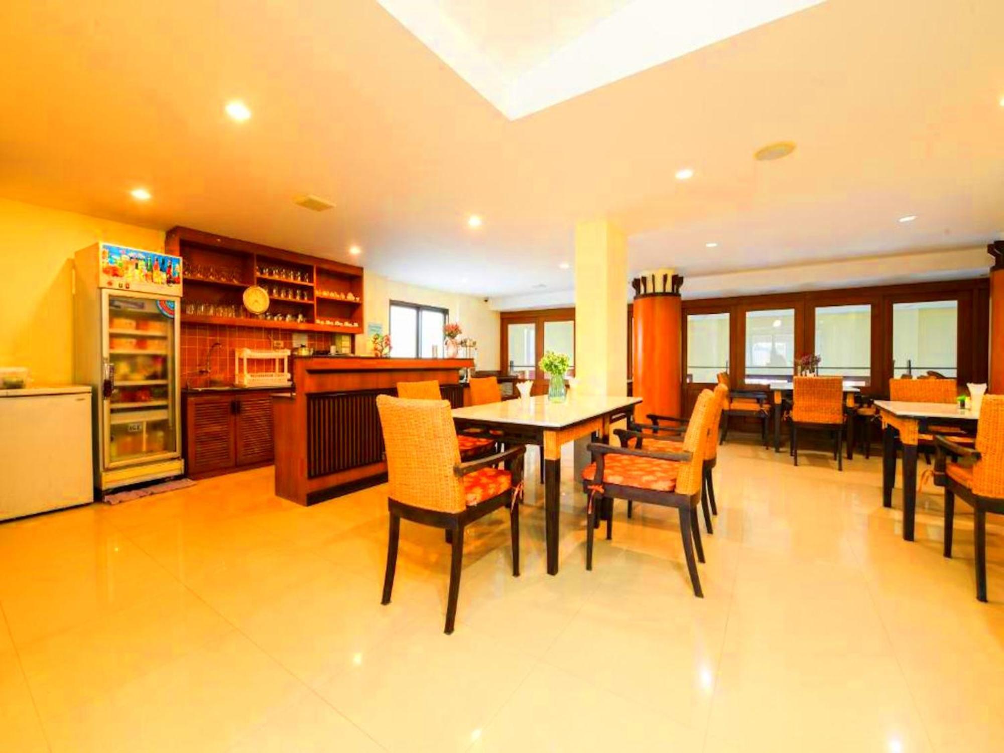 Hotel Piyada By Techotels - Guest Friendly - Near To Beach, Famous Walking Street - Night Clubs , Bars & Discos Pattaya